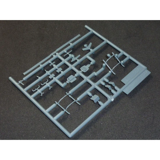 Miniwing 370 1/144 Bell Oh-58a Kiowa Middle East Helicopter