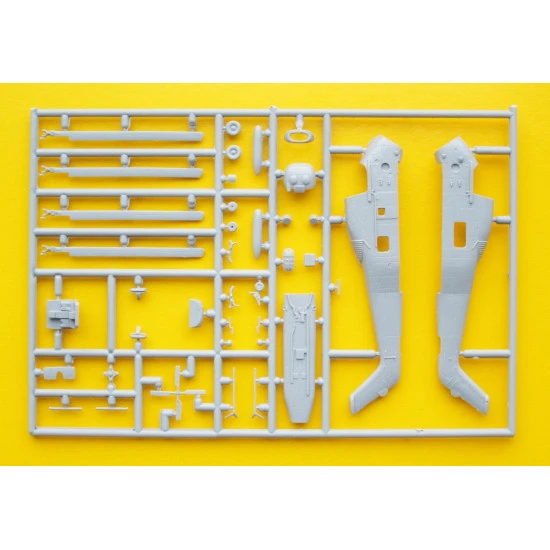 Mark I Mkm144023 1/144 Westland Wessex Hc.2/Har.2 Raf Workhorse Helicopter