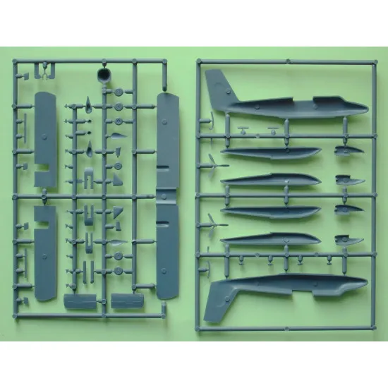 Mark I Mkm144143 1/144 De Havilland Dhc-6 Twin Otter Twotter Holiday Season