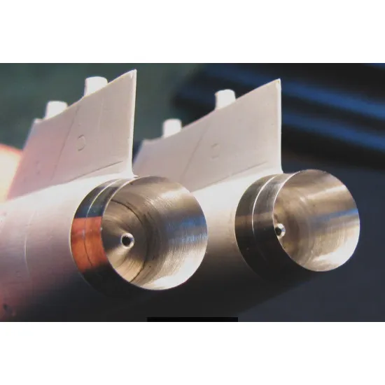 AIR INTAKE NOZZLE FOR DESTROYER EBRB-66 1/72 MINI WORLD 7256