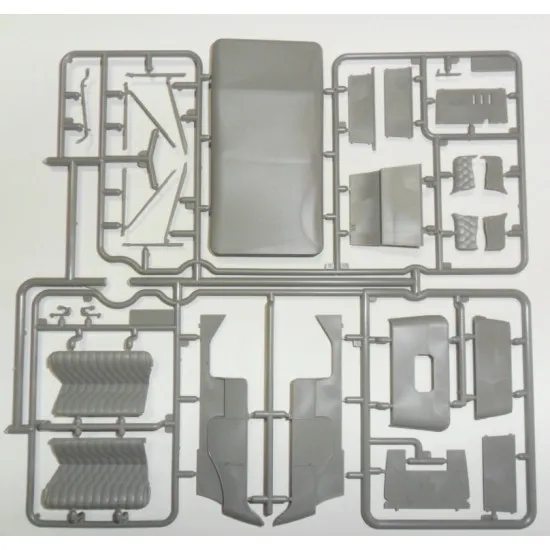 Bundle lot of ICM 24002 + 24013 MODEL T 1911 TOURING AND AMERICAN MOTORISTS