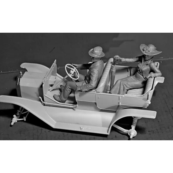 Bundle lot of ICM 24002 + 24013 MODEL T 1911 TOURING AND AMERICAN MOTORISTS