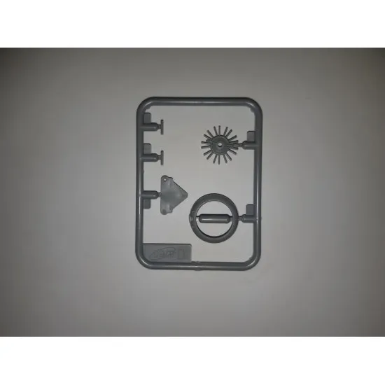 ICM 72076 - I-153, WWII China Guomindang AF Fighter World War II 1/72 scale kit