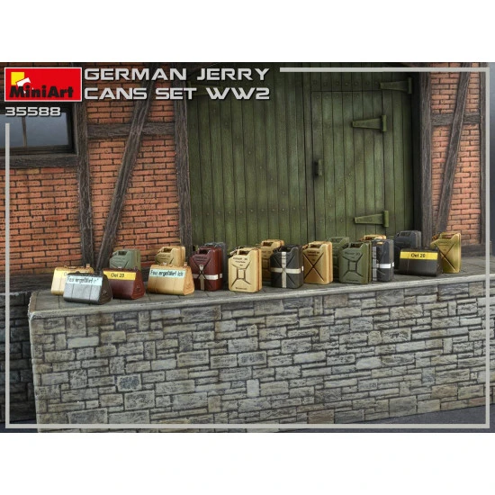 MINIART 35588 GERMAN JERRY CANS SET World War 2 1/35 scale plastic model kit