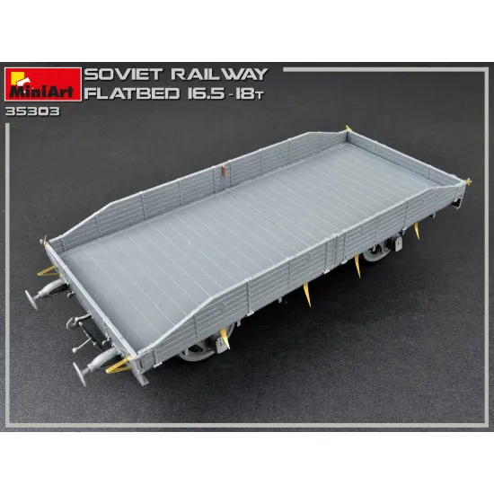 Miniart 35303 - SOVIET RAILWAY FLATBED 16,5-18t WW II 1/35 scale plastic model