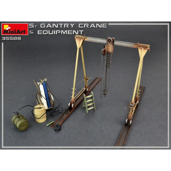 MINIART 35589 5 TON GANTRY CRANE and EQUIPMENT 1/35 scale plastic model kit