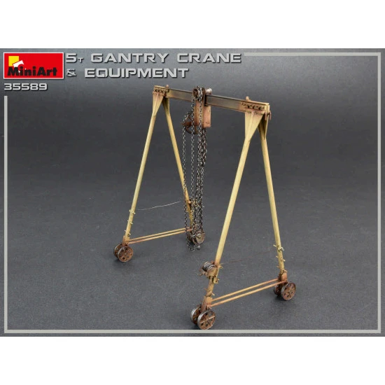 MINIART 35589 5 TON GANTRY CRANE and EQUIPMENT 1/35 scale plastic model kit