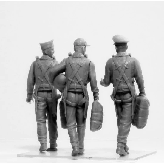 ICM 32104 - USAAF PILOTS (1941-1945) (3 FIGURES) World War II 1/32 SCALE