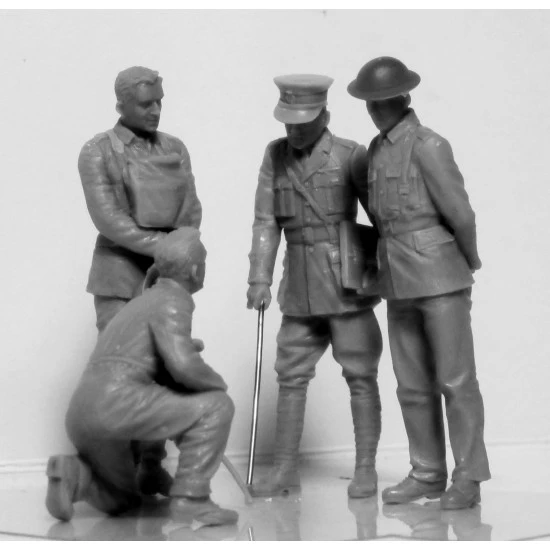 ICM 35708 - WWI BRITISH TANK CREW (4 FIGURES) World War I 1/35 SCALE