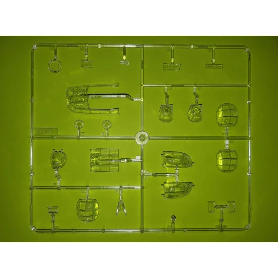ICM 48240 - JU 88D-1, WWII GERMAN RECONNAISSANCE PLANE - 1/48 scale model kit