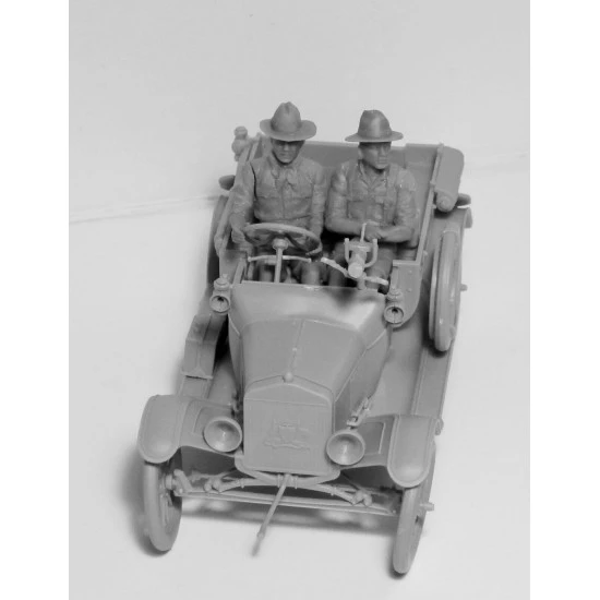 ICM 35707 - ANZAC Drivers (1917-1918) (2 figures) - 1/35 SCALE MODEL KIT