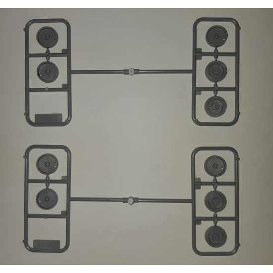 ICM DS3503 Wehrmacht off-road vehicles (Kfz.1, Horch 108 Typ 40, L1500A) 1/35