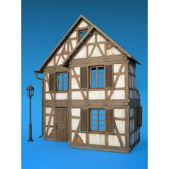 Miniart 35506 German City Building Scale Plastic Model Kit 1/35