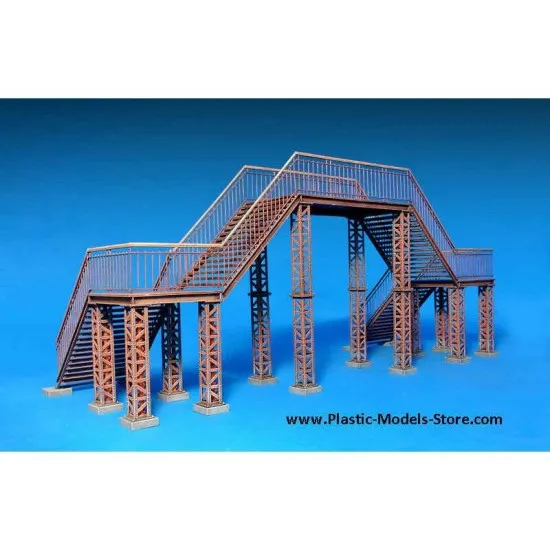 Miniart 35522 - 1/35 Pedestrian Bridge for Diorama Plastic Model Figure Kit