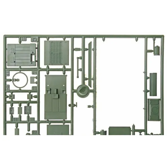 Unimodel 227 - 1/72 Armored Troop-Carrier M7 KANGAROO UM 227 Plastic Model Kit