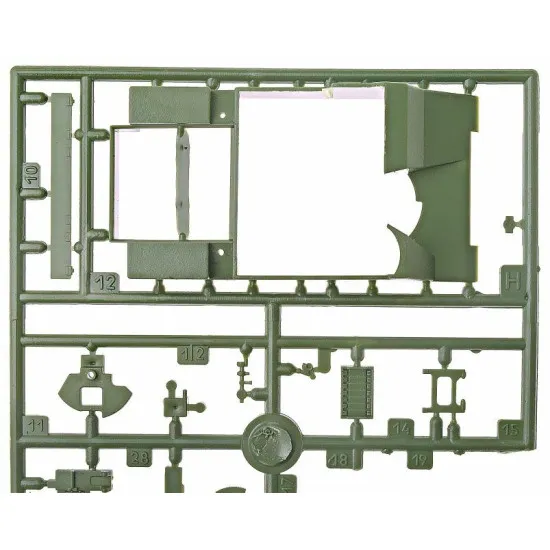 Unimodel 227 - 1/72 Armored Troop-Carrier M7 KANGAROO UM 227 Plastic Model Kit