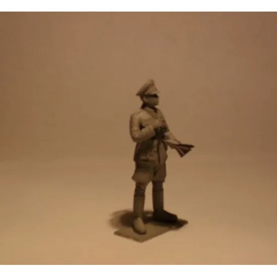 ICM 35639 - 1/35 German Infantry (1939-1942) WWII 4 figures scale model kit