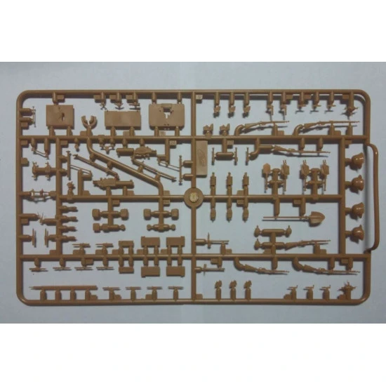 ICM 35697 - 1/35 Austro - Hungarian MG Team WWI, (2 figures), plastic model kit