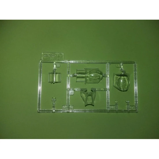 ICM 48060 - 1/48 - British Fighter Spitfire MK.IXC Beer Delivery Royal RAF