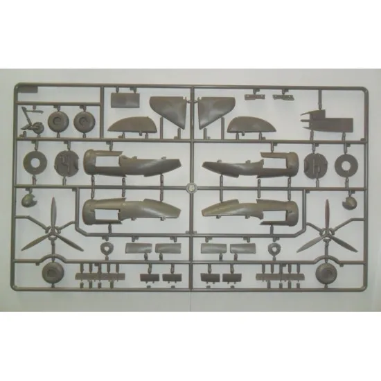 ICM 48234 - 1/48 JU 88A-14 German Bomber, WWII plastic kit scale model