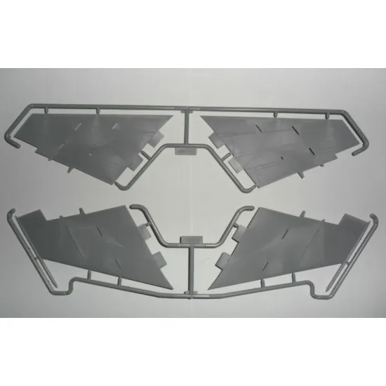 ICM 48902 - 1/48 MIG-25 RB Soviet Reconnaissance Plane, WWII, scale model kit