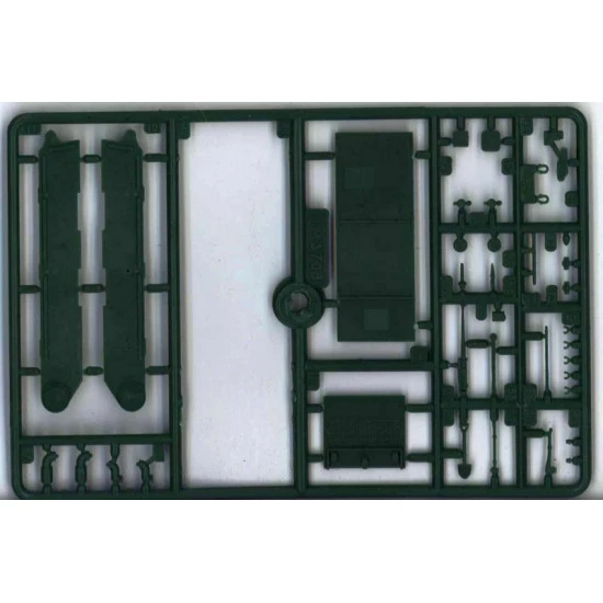 Unimodel 382 - 1/72 M4 Tank with Turret M26 Pershing Plastic Model Kit UM 382