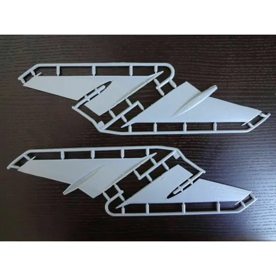 Micro-mir 144-024 - 1/144 Tu-22 KD 'Blinder' Soviet supersonic bomber (PE) model