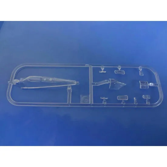 Micro-mir 144-025 - 1/144 Tu-22 UD 'Blinder D' Soviet training bomber (PE) model