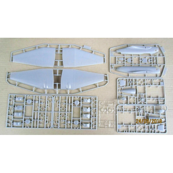 Micro-mir 72-009 - 1/72 Kalinin K-12 Soviet Bomber Aircraft, plastic model kit