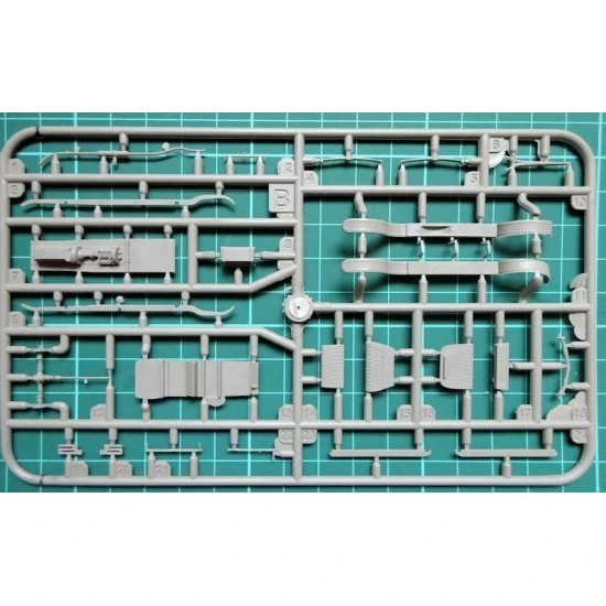 Vauxhall D-type car WWI (1912-1917) 1/72 Roden 735