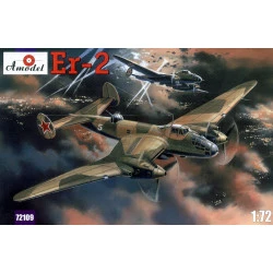 Amodel 72109 - 1/72 Soviet long-range bomber Er-2, scale plastic model kit