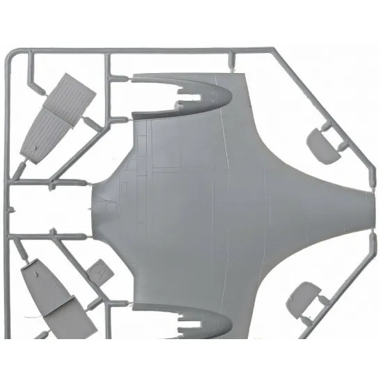 Amodel 72258 - 1/72 Ilyushin Il-14t, Airplane Kit, Polar Aviation, model kit