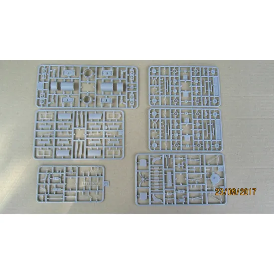 French Dassault Mirage III V-01 1/72 ModelSvit 72023