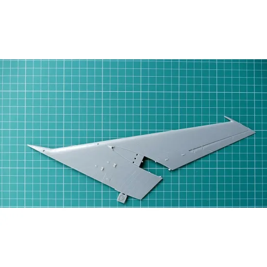 Tupolev Tu-22KDP with Kh-22 missile 1/72 MODELSVIT 72046