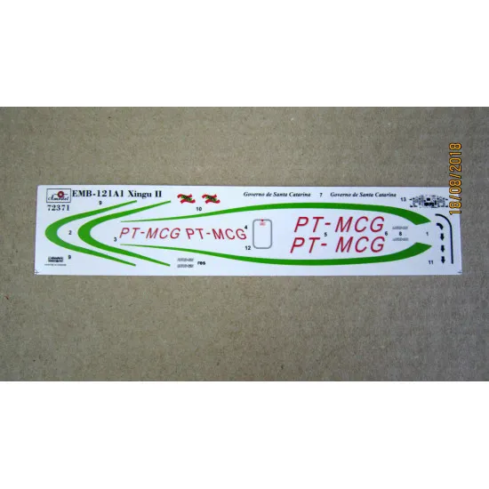 Amodel 72371 - 1/72 Embraer EMB-121A1 Xingu II, scale plastic model kit