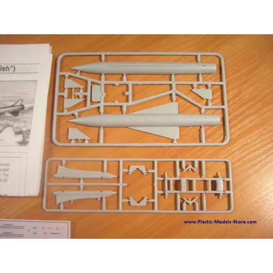KSR-5 AS-6 Kingfish Raduga long-range anti-ship missile 1/72 Amodel 72197