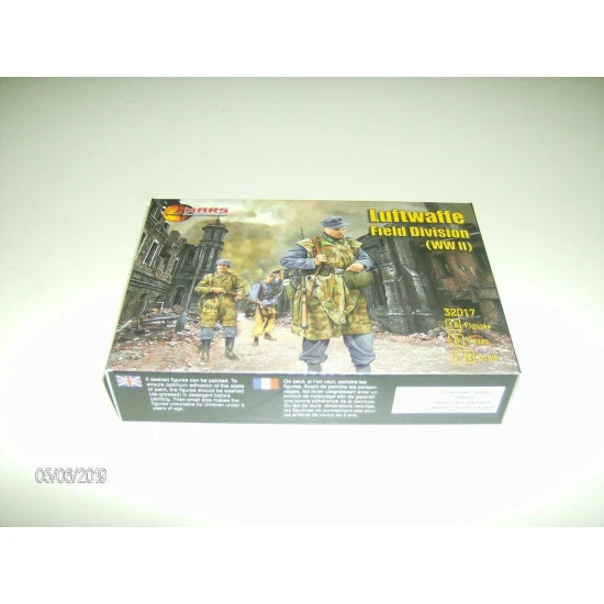 Mars Figures 32017 - 1/32 Luftwaffe Field Division WWII (15 figure), model kit