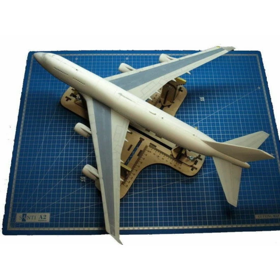 LMG BB-01 1/32-1/144 Airplane building berth, Laser Model Graving, Stand