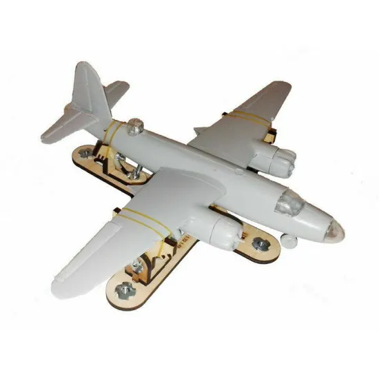 LMG BB-17 - 1/72 Mini building berth for plastic model kits, Laser Model Graving