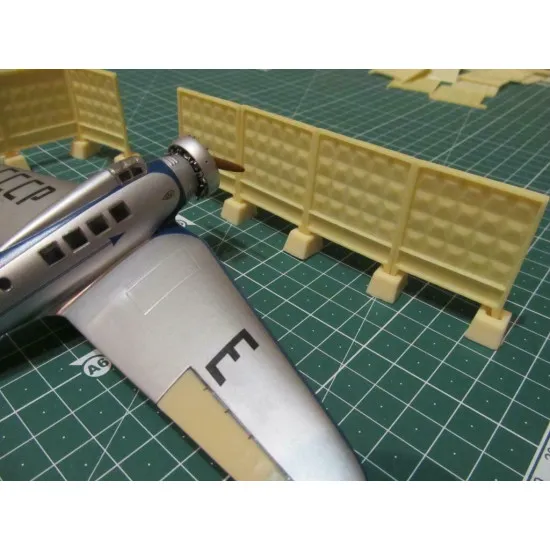 Detailing Set Russian concrete fence PO-2 1/72 Metallic Details MDR7201