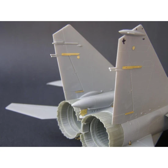 Detailing Set for MiG-25 Exterior 1/72 Metallic Details MD7213 Detailing Set for MiG-25 Exterior 1/72 Metallic Details MD7213