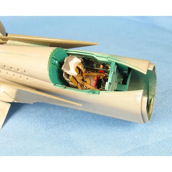 Detailing Set for MiG-25 Seat belts 1/72 Metallic Details MD7215