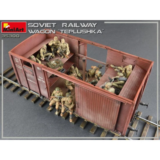 Miniart 35300 - 1/35 SOVIET RAILWAY WAGON TEPLUSHKA Model kit