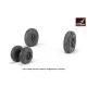 Armory AW32310 - 1/32 1/32 F-14 Tomcat late type wheels w/ weighted tires Armory AW32310 - 1/32 1/32 F-14 Tomcat late type wheels w/ weighted tires