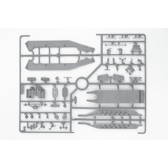 ICM 35104 - German armored personnel carrier Sd.Kfz.251 / 6 Ausf.A with crew
