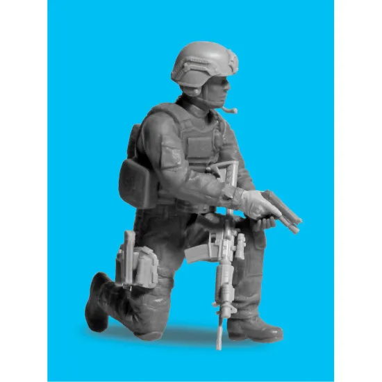 ICMDS 2401 - 1/16 - Team. S.W.A.T. (set for diorama) plastic model kit scale