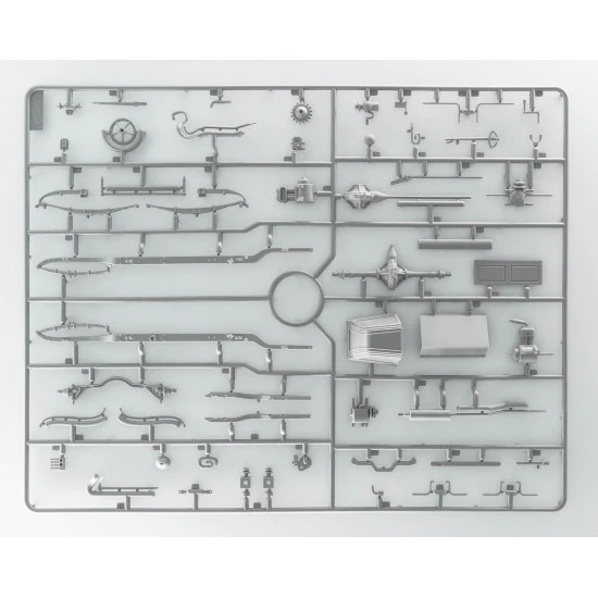 ICM 24031 - 1/24 Type AG 1905-1910 London Taxi scale model kit