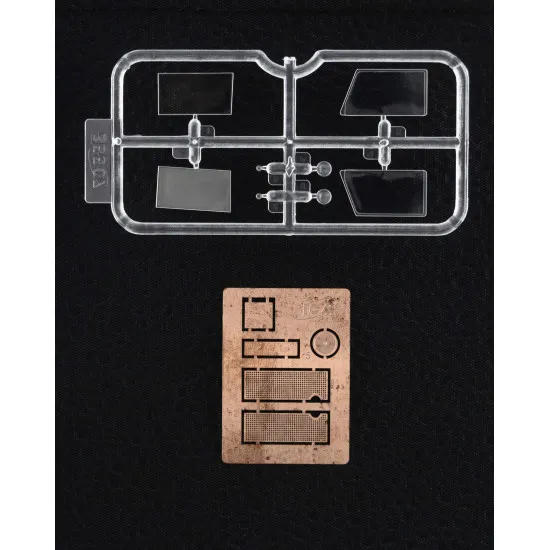 ICM 35590 1/35 Model W.O.T. 8, WWII British Truck scale model kit