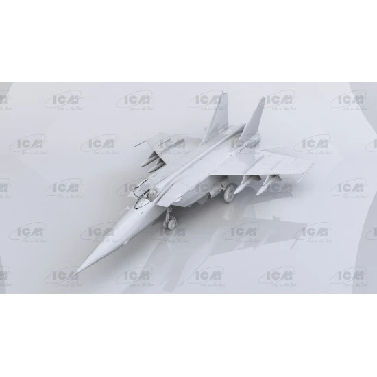 ICM 48905 - 1/48 MiG-25 BM Soviet Strike Aircraft Plane Model Kit Aircraft scale