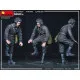 Miniart 37053 - 1/35 SOVIET TANK CREW 1950s Scale Models Kit